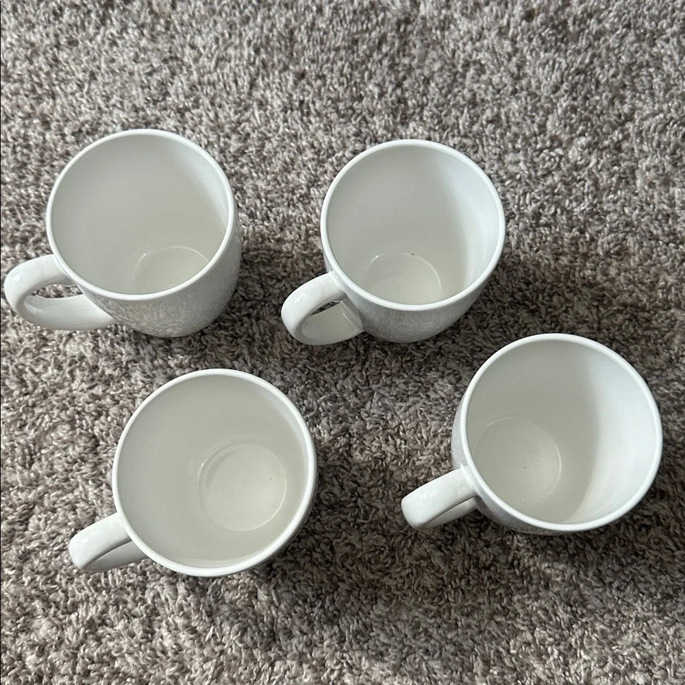 White Mug Set of Four GREAT CONDITION!